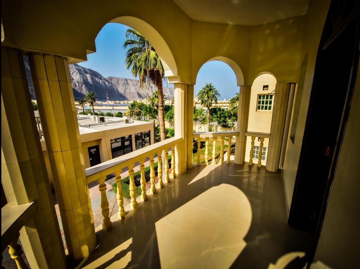 Khasab Hotel Esterno foto